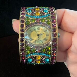 Heidi Daus DIVINELY DECO Art Deco crystal hinged cuff watch bracelet NIB